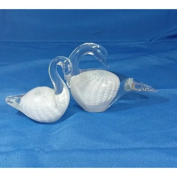 Pair FM Konstglas Marcolin Ronneby Cased Glass Swan White Feathers Paperweight - Picture 5 of 14